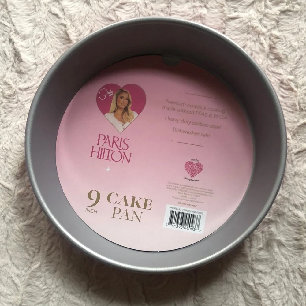 Paris Hilton Pink and Silver 9 inch Cake Pan